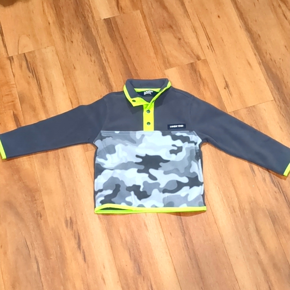 3/$15 Land's end pull over grey camo jacket/fleece/sweater NWOT